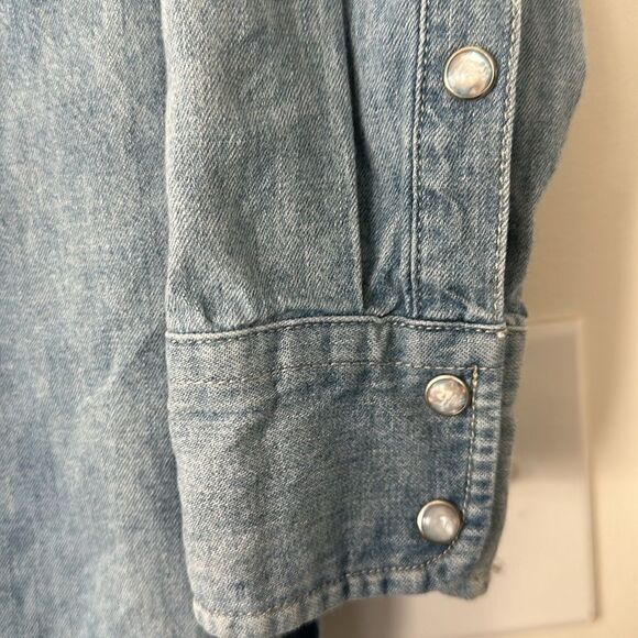 J. Crew Relaxed Fit Denim Shirt S - Picture 3 of 8